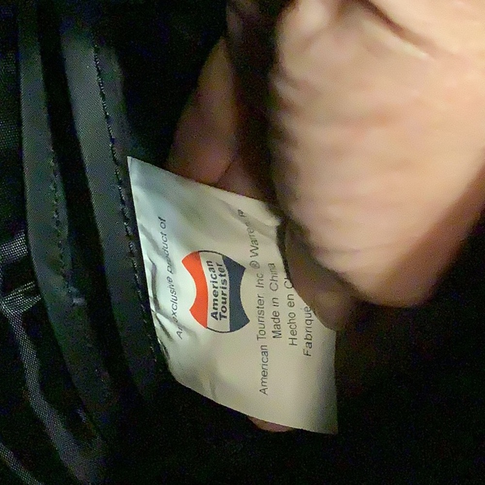 American Tourister Navy collapsible duffle bag - Picture 6 of 9